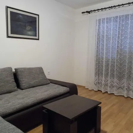 Balsic Apartment *